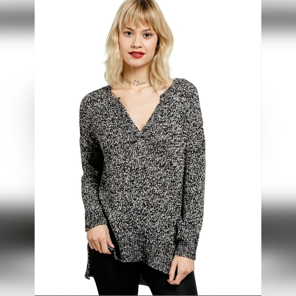 Volcom "Keepin Cozy Sweater" Black/Silver Open Weave Back Women's Size Small